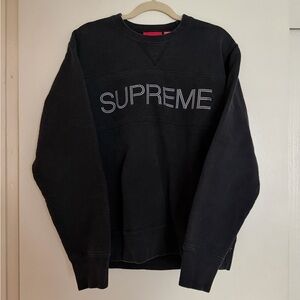 Supreme Men's Black Crewneck Sweater